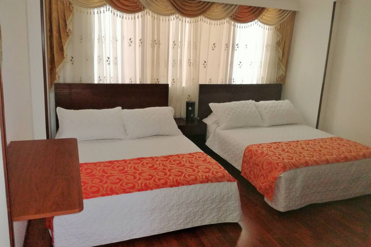 Ropa de cama de alta calidad y cubrecamas
