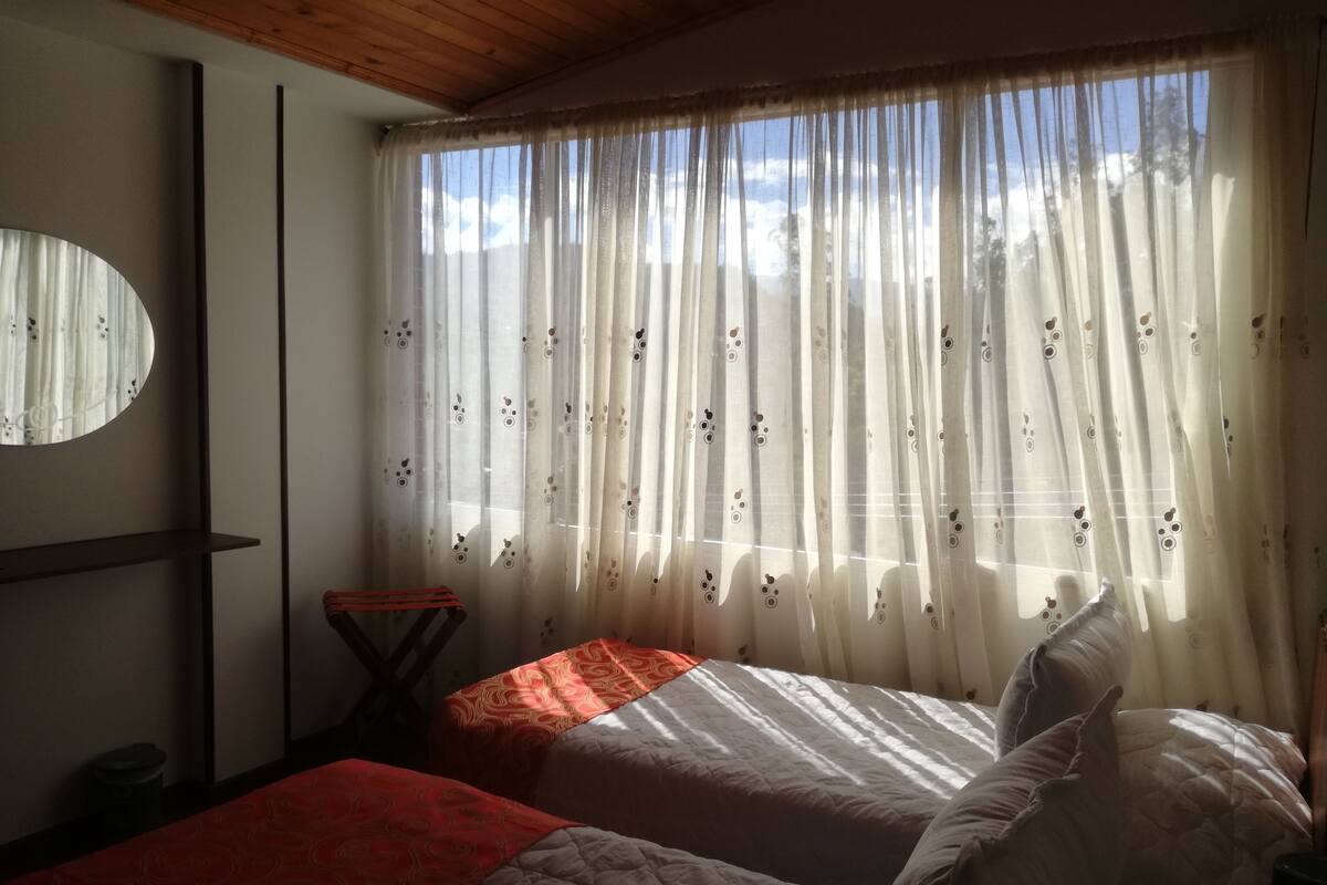Ropa de cama de alta calidad y cubrecamas