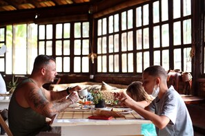 Desayuno buffet incluido todos los días