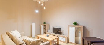 Super Nice Super Central Location 3