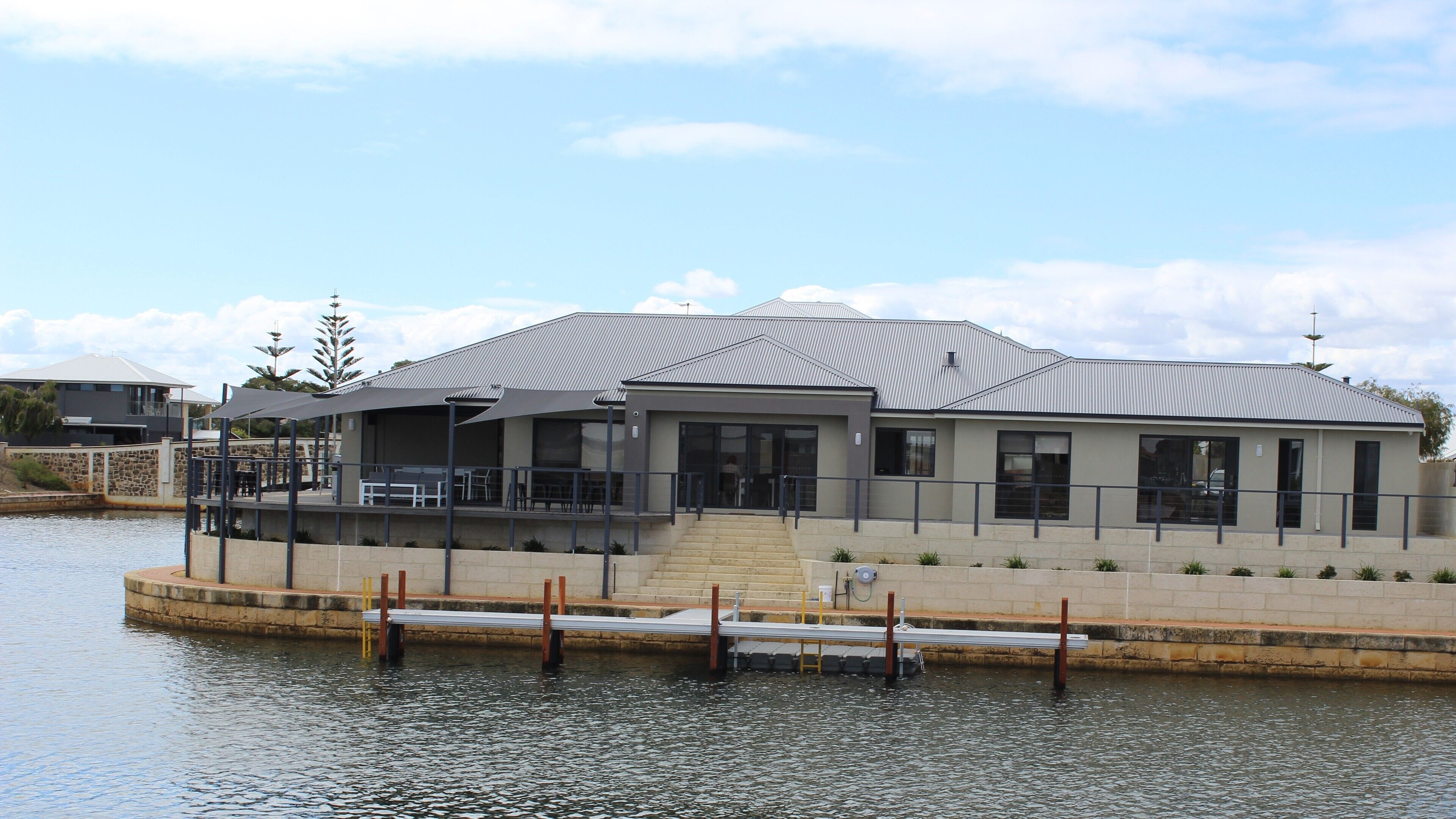 Port Bouvard Retreat - Large family friendly canal home with private jetty