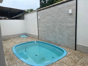 Pool - Comfortable house in Araruama (Araruama)