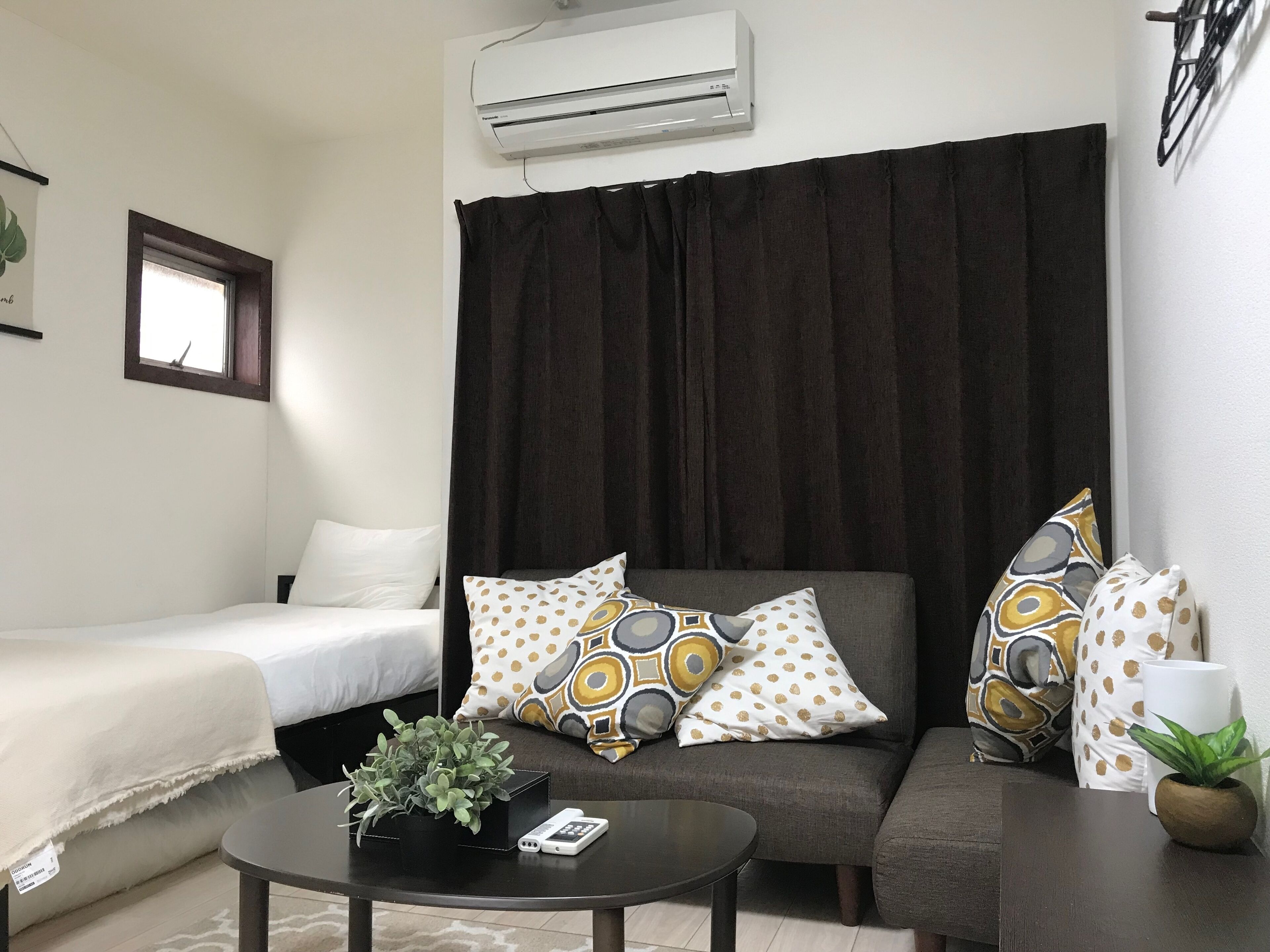 3 室のベッドルーム、アイロン / アイロン台、インターネット、ベッドシーツ