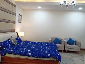 3 bedrooms, iron/ironing board, WiFi, bed sheets - Rooms with bathroom Kilimani (Nairobi)