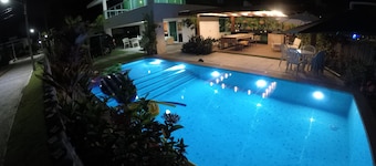 Luxury house in condominium