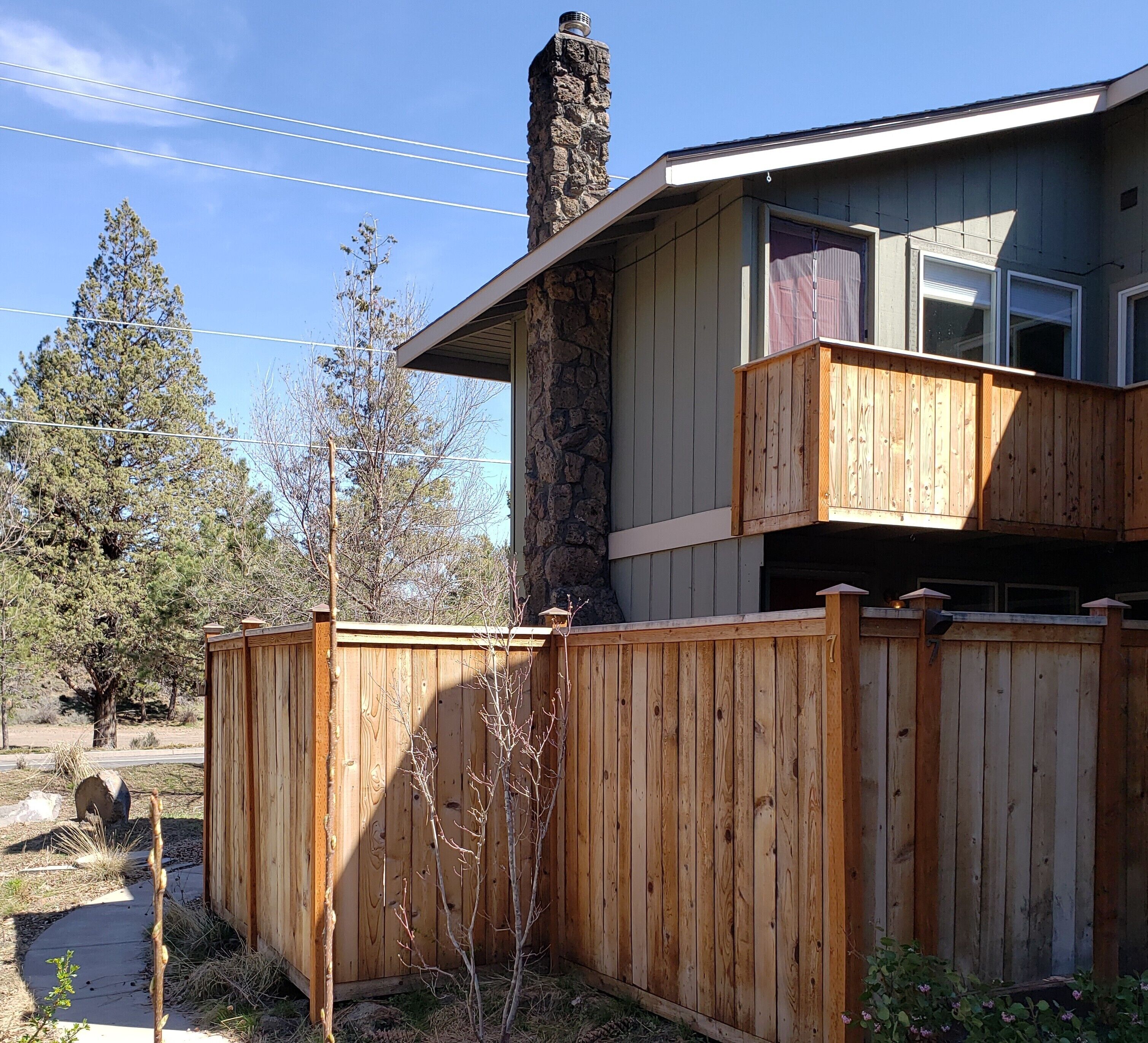 Live in Bend with your pet