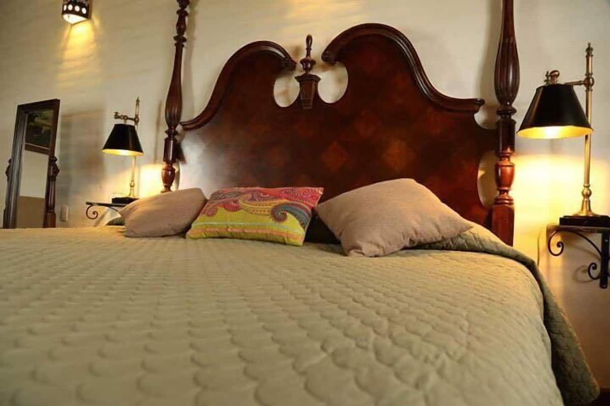 Iron/ironing board (on request), bed sheets