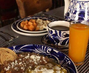 Free daily cooked-to-order breakfast  - Echological - Glamping (Lagos de Moreno)