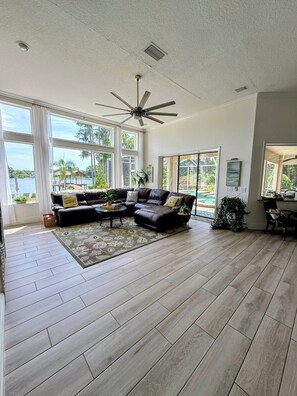 Smart TV, fireplace, video games, DVD player