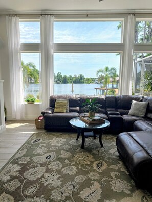 Smart TV, fireplace, video games, DVD player
