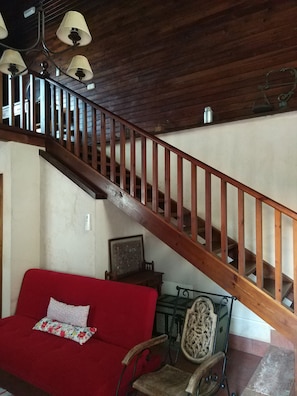 Interior - Rural house capacity of 2 to 16 people, house for 12 and suitable for 2/4 pax (San Carlos del Valle)