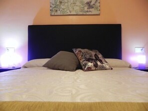 2 slaapkamers, wifi, beddengoed