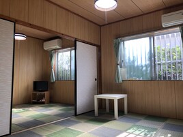 Japanese Style Room for 6 Guests, Non Smoking | Bed sheets