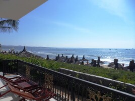 Deluxe Room, Oceanfront | View from room