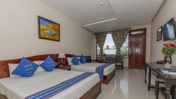 Deluxe Ocean or Garden View | 2 bedrooms, minibar, desk, blackout drapes