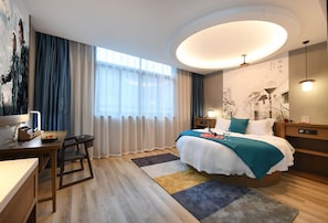 Honeymoon Double Room, 1 King Bed | Premium bedding, in-room safe, individually decorated, desk