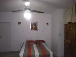 1 quarto, ferros/tábuas de passar roupa, Wi-Fi