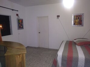 1 quarto, ferros/tábuas de passar roupa, Wi-Fi