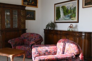 Interior - N019 - Numana, prestigious four-room apartment with sea view (Numana)