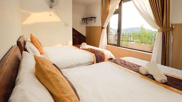 Quadruple Room | Desk, free WiFi