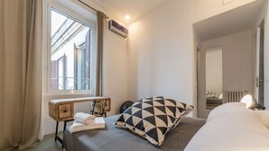 2 bedrooms, iron/ironing board, WiFi, bed sheets - Esquilino Industrial Loft (Roma)