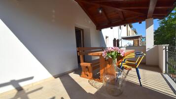 Apartment, 2 Schlafzimmer | Terrasse/Patio