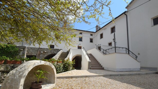 Exterior - Two Storey Apartment Morea (Malinska-Dubasnica)