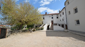 Front of property - Two Storey Apartment Morea (Malinska-Dubasnica)