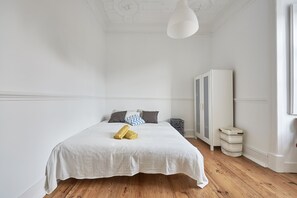 7 bedrooms