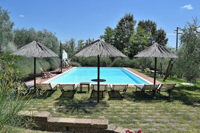 SPECIAL PRIVE !! Exclusive Villa with Pool near San Gimignano + FREE WIFI