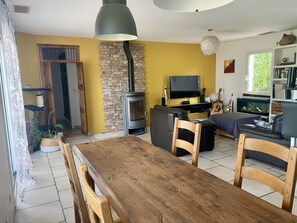 Smart TV, fireplace, ping pong, books - BEAUTIFUL VILLA WITH POOL NEAR ANDUZE (CEVENNES) (Boisset-et-Gaujac)