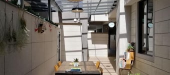 Seeing Nantai Holiday Apartment