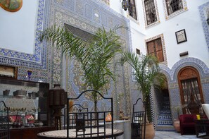 Dining - Riad Le patio de Fes - Canelle (Fès el-Bali)