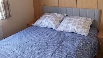 3 chambres, fer et planche Ă repasser, Wi-Fi, draps fournis