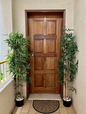 Interior - Amazing Ocean View Apartment steps from the beach (quarteira)