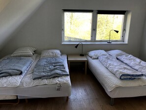 7 chambres, fer et planche à repasser, Wi-Fi