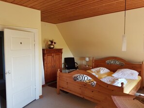 2 bedrooms, free WiFi