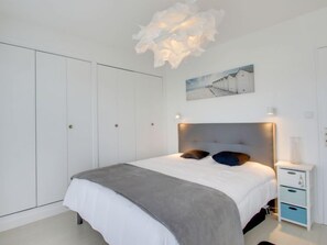 1 chambre, fer et planche à repasser, Wi-Fi