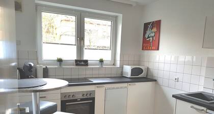 New, stylish, quiet apartment - quickly at the airport & fair