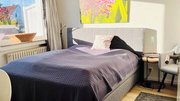 1 chambre, fer et planche à repasser, Wi-Fi gratuit, draps fournis