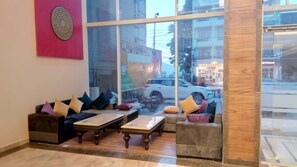 Sala de estar en el lobby