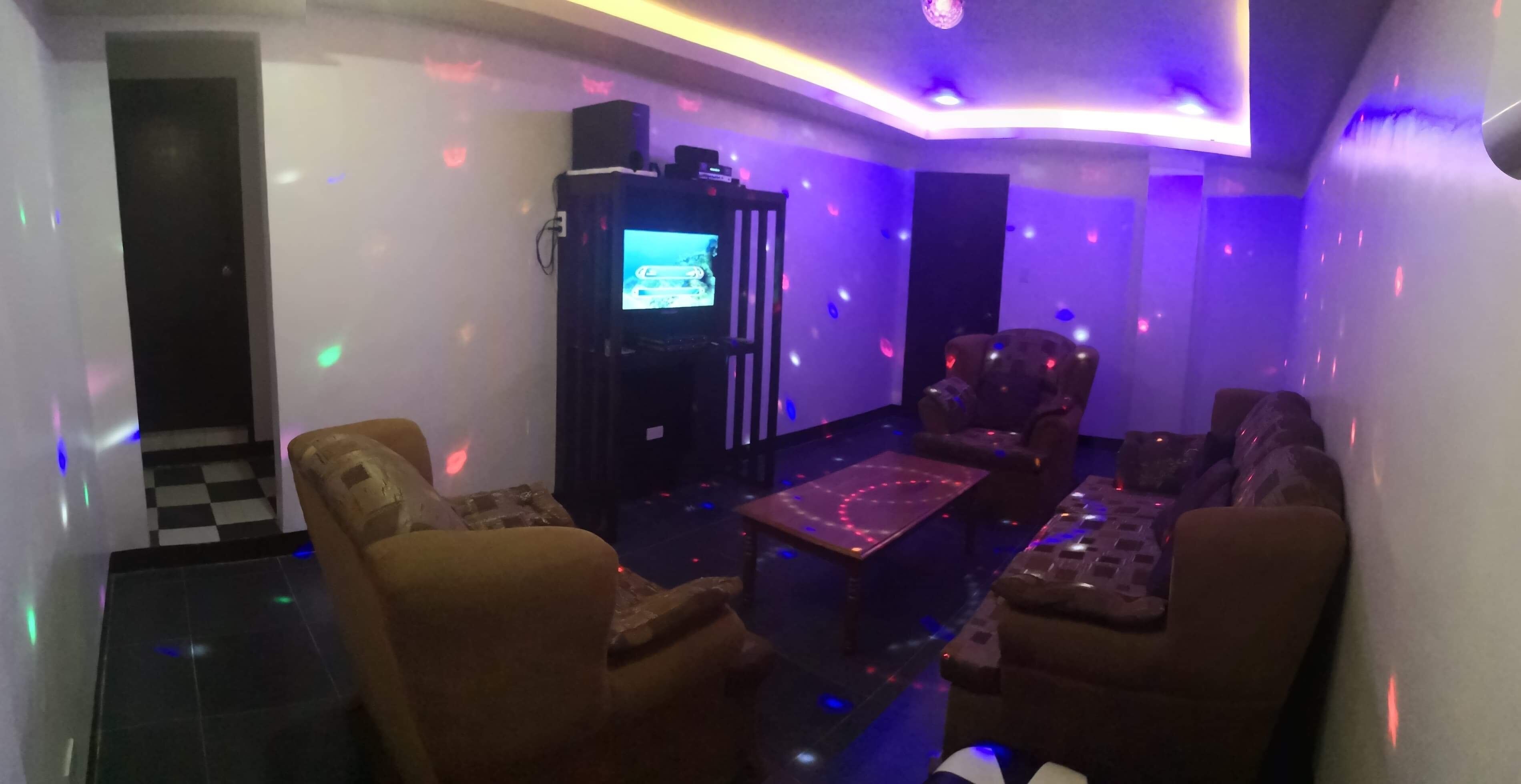karaoke room