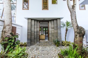 Entrada de la propiedad