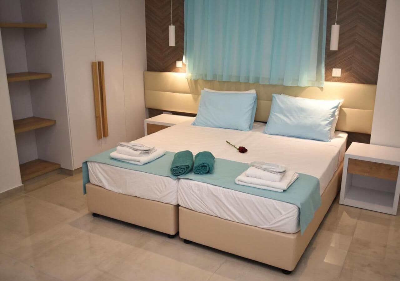 1 bedroom, memory-foam beds, in-room safe, desk