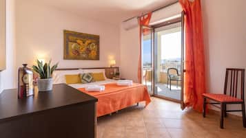 2 habitaciones, escritorio, cuna de viaje y wifi gratis