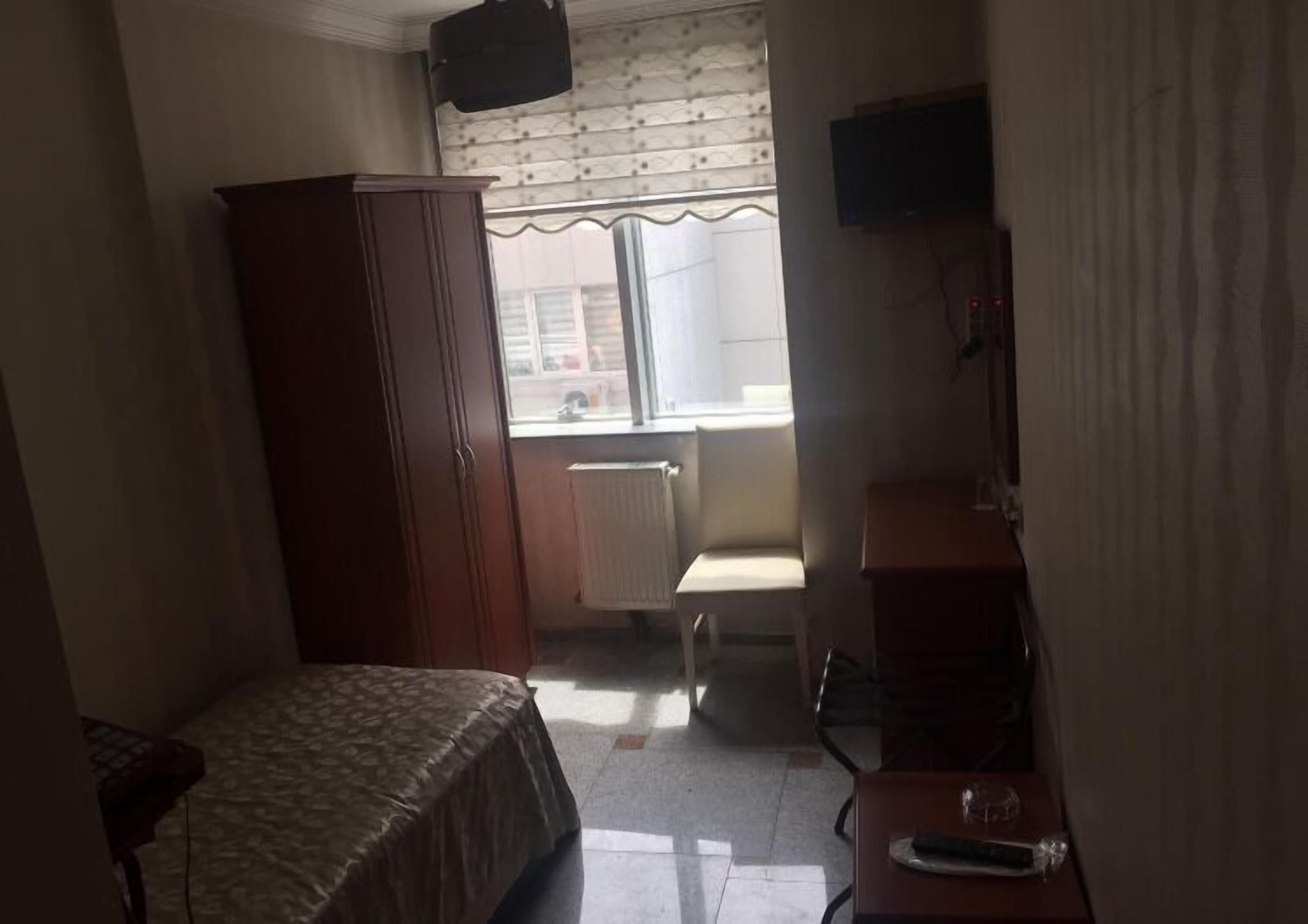 standard triple room | free wifi