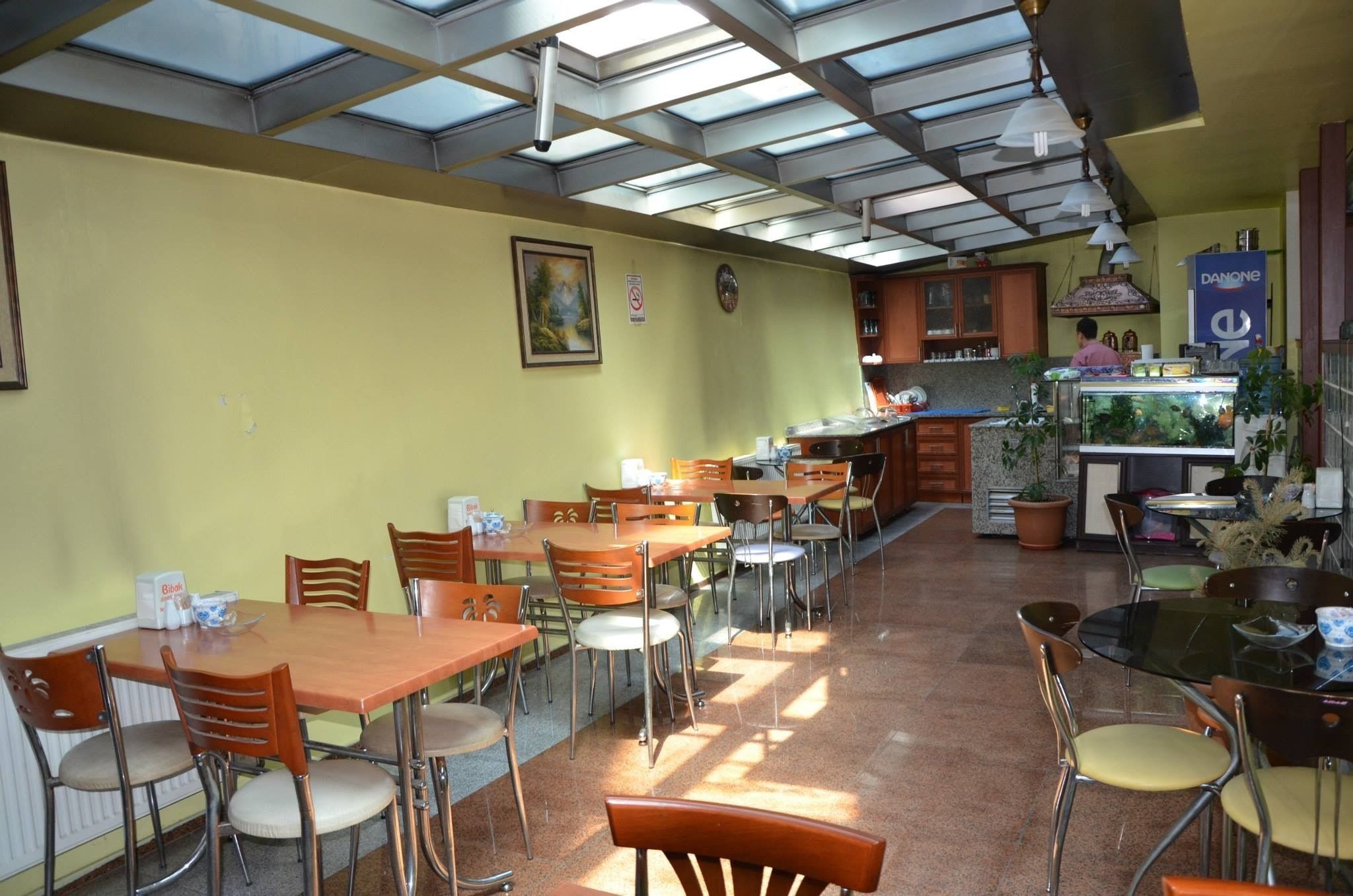 standard single room | living area | lcd tv