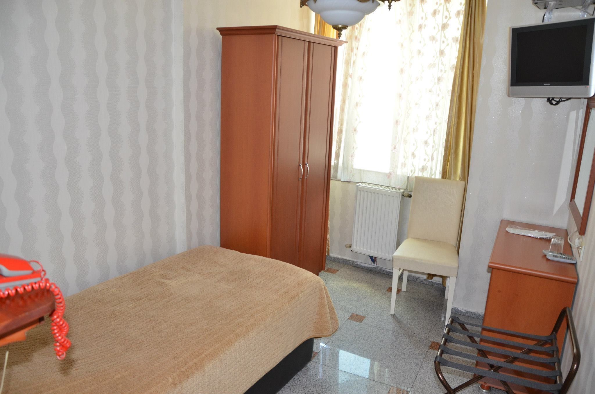 standard single room | free wifi