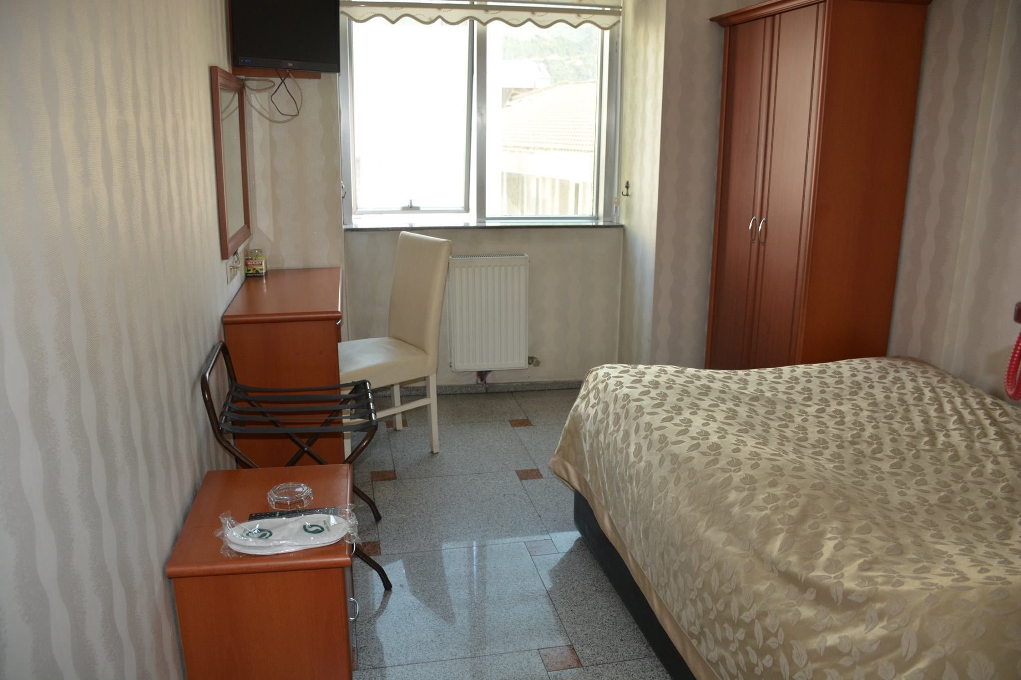 standard double room | free wifi