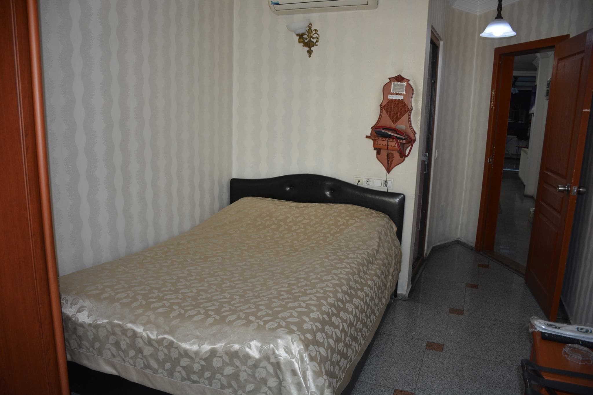 standard double room | free wifi